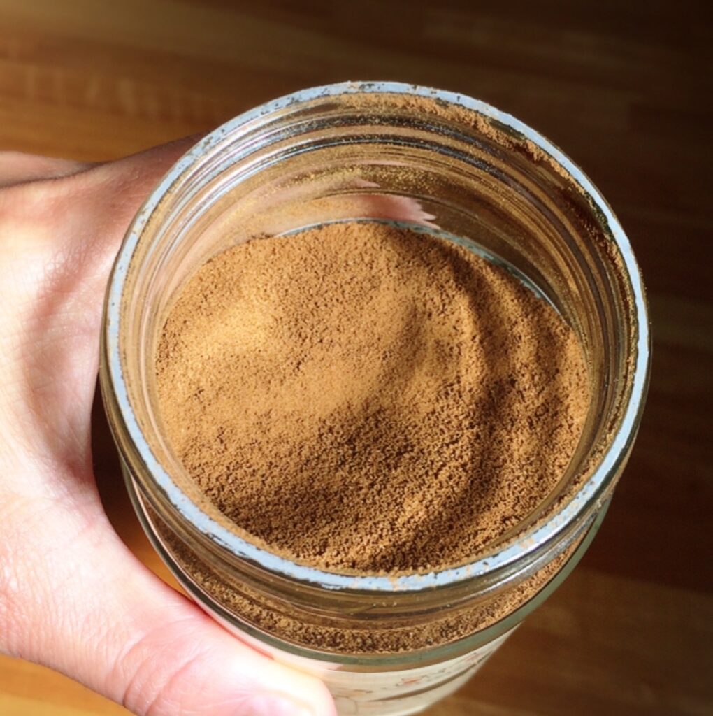 ボッテガバーチの穀物コーヒーの中身の画像