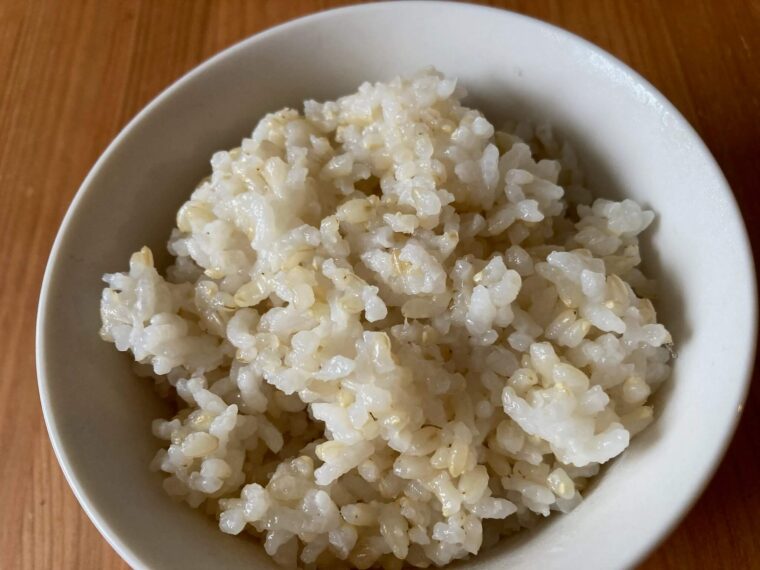 玄米と白米半々で混ぜて炊いたもの